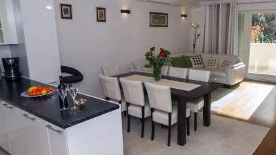 Lapad Beach Apartment