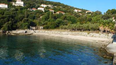 beaches near dubrovnik