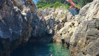 Cliff Jumping on Kolocep